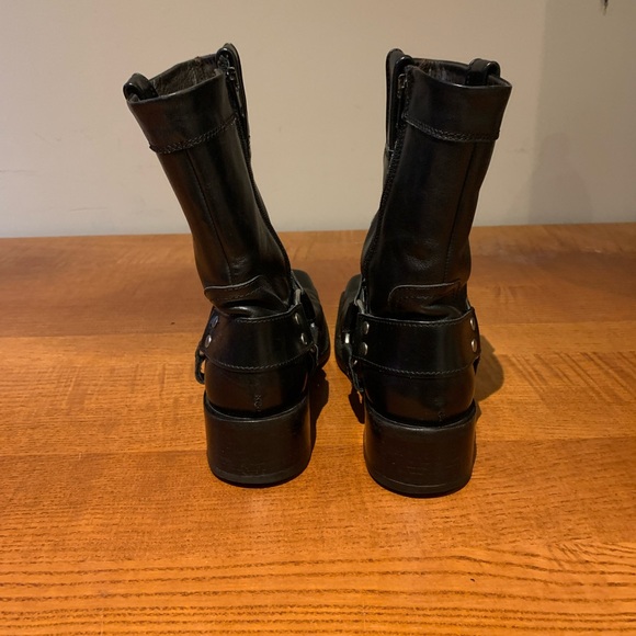 Gorgeous DSquared Harness Boots 🖤 - Picture 6 of 6